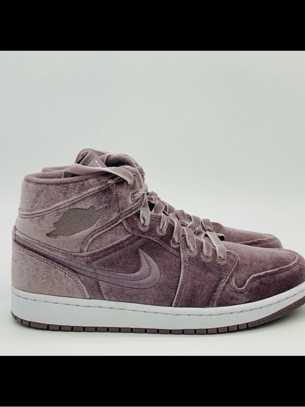 Jordan Mid Top Suede Sneakers - Mauve